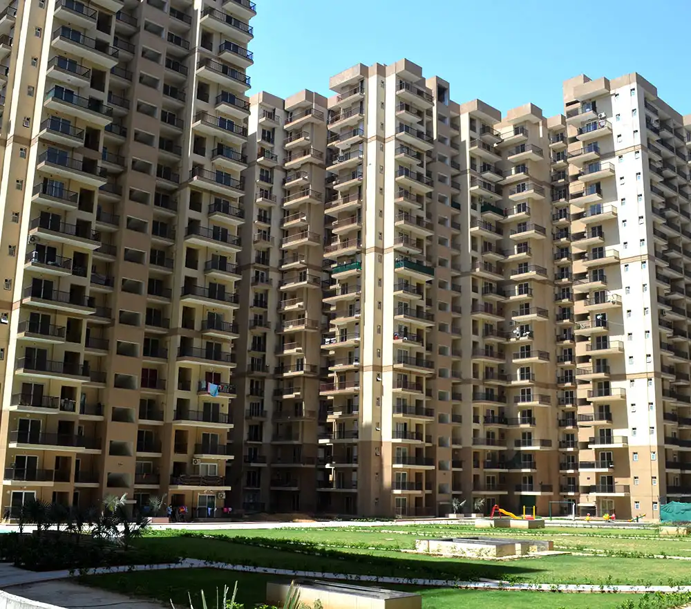 <a href='https://www.amrapalinoidaextension.co.in/property-tag/3-bhk/' srcset=